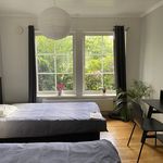 Hyr ett 6-rums hus på 156 m² i Västerås