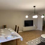 Hyr ett 3-rums lägenhet på 80 m² i Jakobsberg