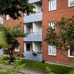Hyr ett 3-rums lägenhet på 57 m² i Flogsta-Ekeby