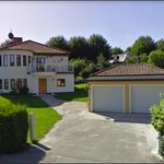 Hyr ett 4-rums hus på 180 m² i Solna