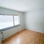 Hyr ett 3-rums lägenhet på 86 m² i Högsjö