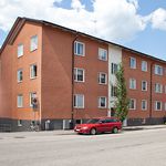 Rent 4 rooms apartment of 97 m², in Katrineholm