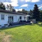 Rent 7 rooms house of 200 m², in Munkedal