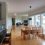 Rent 5 rooms house of 185 m², in Eskilstuna