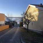 Hyr ett 4-rums hus på 120 m² i Hässelby
