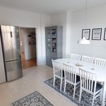 Rent 2 rooms apartment of 77 m², in Luleå
