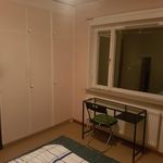 Rent a room of 92 m², in Huddinge