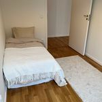 Hyr ett 4-rums lägenhet på 80 m² i Täby