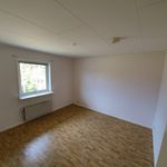 Hyr ett 2-rums lägenhet på 65 m² i Månstad