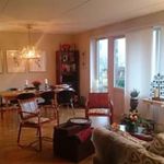 Hyr ett 4-rums lägenhet på 106 m² i Stockholm