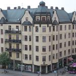 Rent 3 rooms apartment of 147 m², in Centrum