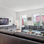 Hyr ett 6-rums hus på 149 m² i Stockholm
