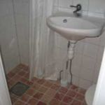 bathroom with washbasin