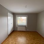 Hyr ett 8-rums hus på 255 m² i Stockholm