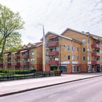 Rent 1 rooms apartment of 95 m², in Mjölby