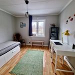 Rent 5 rooms house of 176 m², in Kungälv