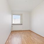 Rent 2 rooms apartment of 68 m², in Mariehem