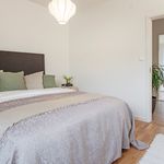 Hyr ett 3-rums lägenhet på 75 m² i Falköping