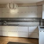 Rent 6 rooms house of 168 m², in Mölndal