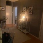Rent 4 rooms house of 100 m², in Motala
