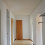 Hyr ett 3-rums lägenhet på 92 m² i Ballingslöv