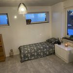 Rent 1 rooms apartment of 40 m², in Huddinge